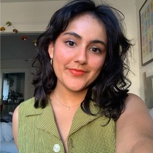 Meet your Posher, Lorraine